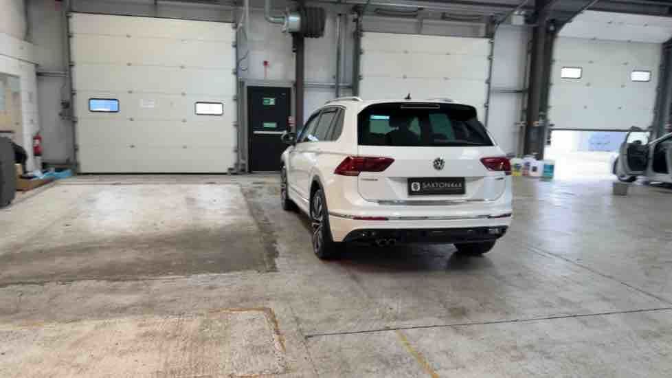 More views of Volkswagen Tiguan
