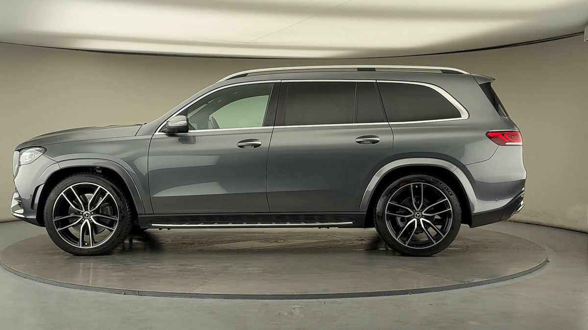 Mercedes-Benz GLS Image 15