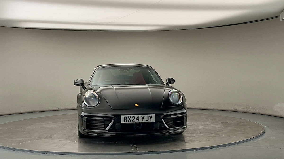 More views of Porsche 911
