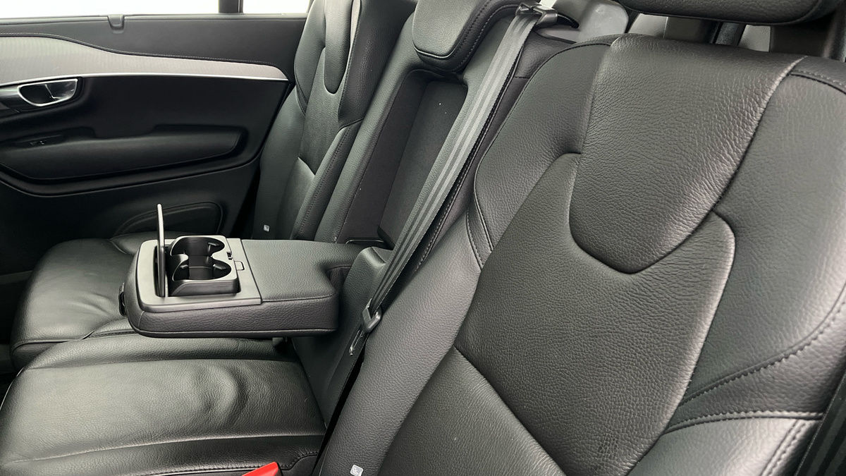 Volvo XC90 Image 9