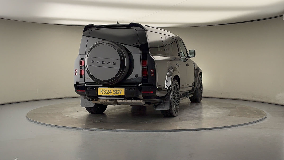 More views of Land Rover Defender 130