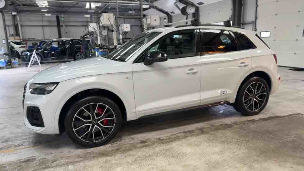 More views of Audi Q5