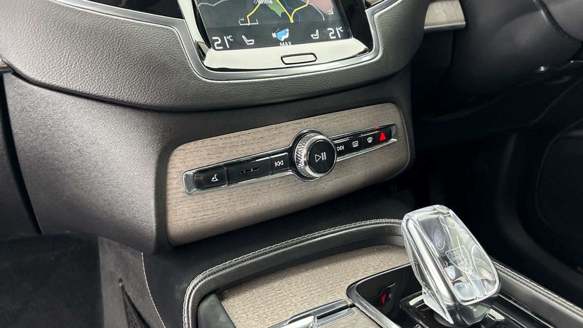 Volvo XC90 Image 6