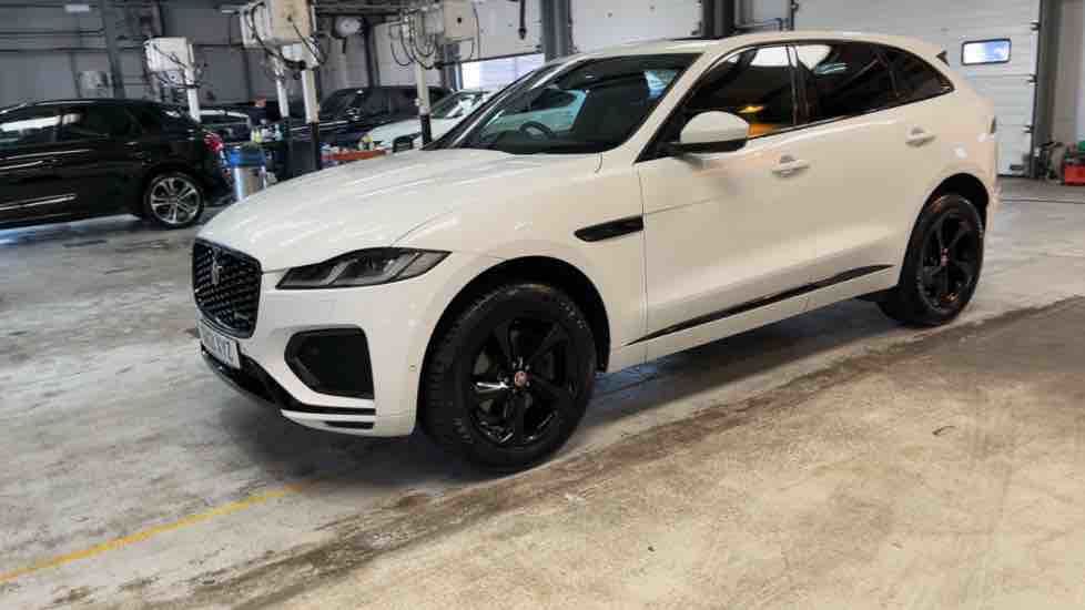 More views of Jaguar F-PACE
