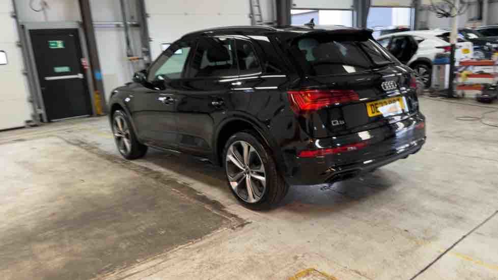 More views of Audi Q5