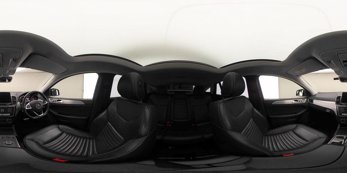 More views of Mercedes-Benz GLE