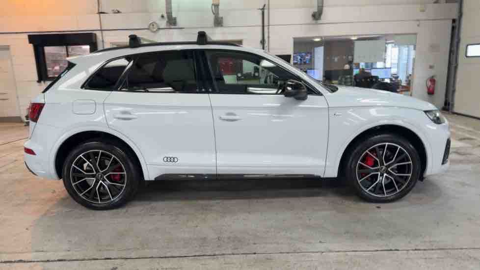 More views of Audi Q5
