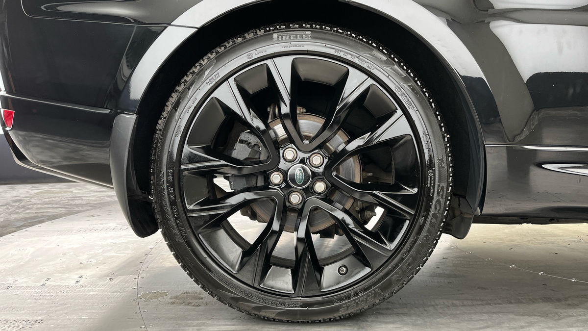 Land Rover Range Rover Sport Image 10