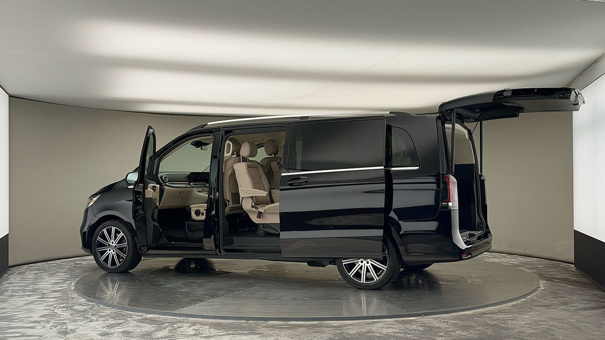 More views of Mercedes-Benz V Class