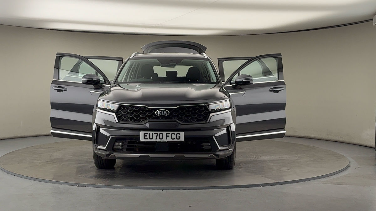 More views of Kia Sorento