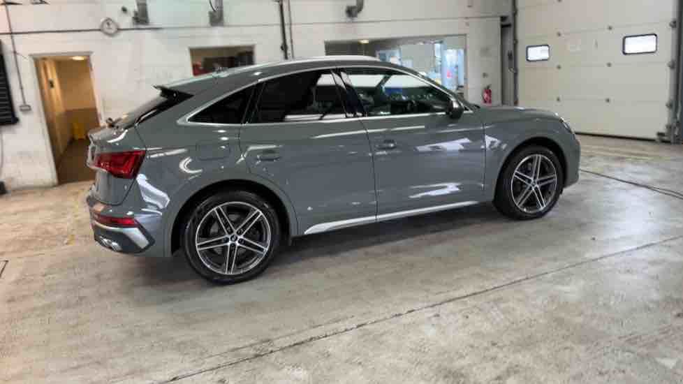 More views of Audi SQ5