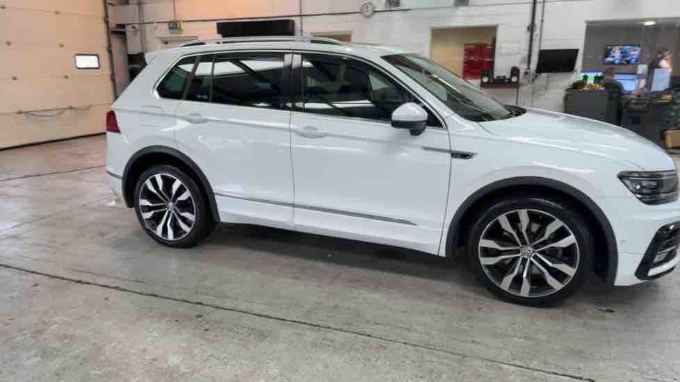 More views of Volkswagen Tiguan