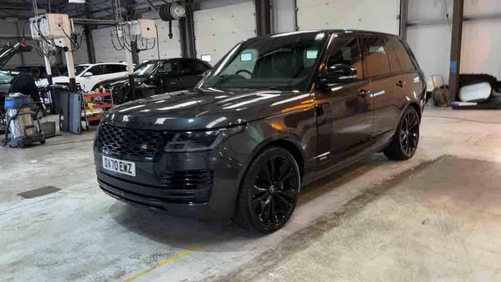 More views of Land Rover Range Rover
