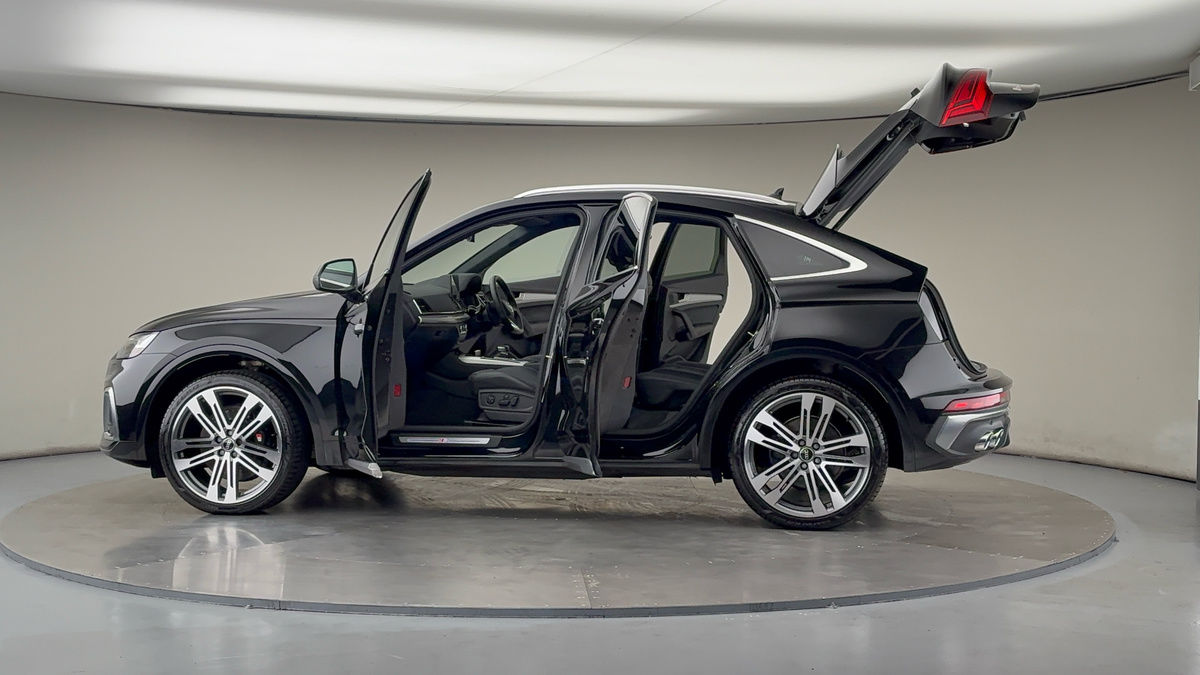 More views of Audi SQ5