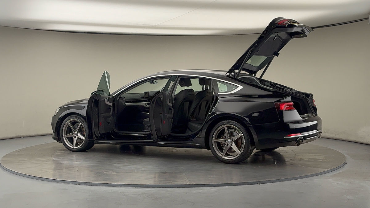 More views of Audi A5
