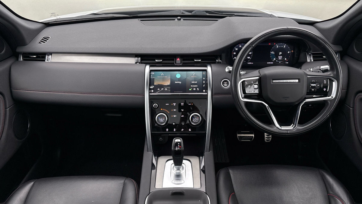 Land Rover Discovery Sport Image 12