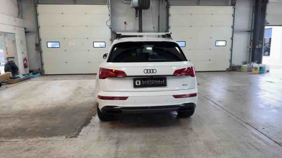 More views of Audi Q5