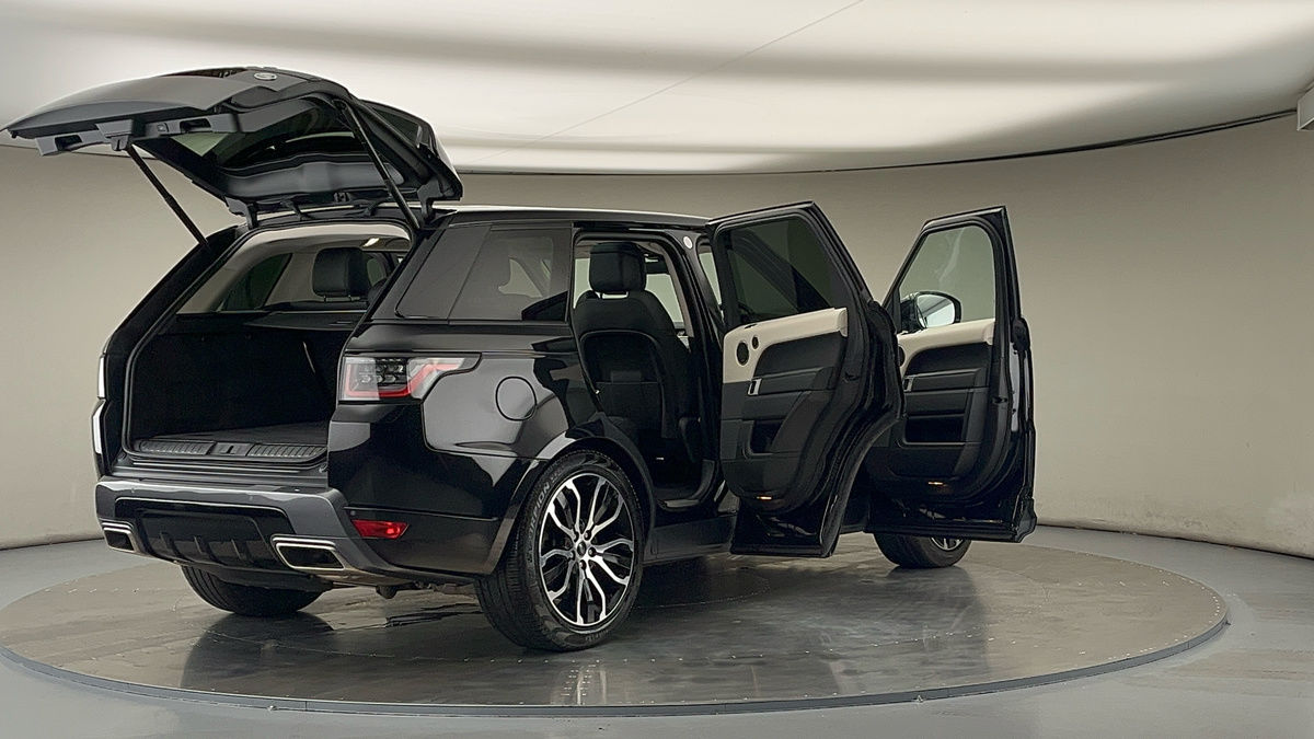 More views of Land Rover Range Rover Sport