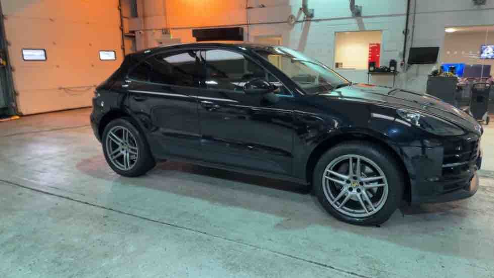 More views of Porsche Macan