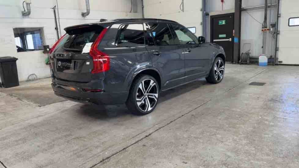 More views of Volvo XC90