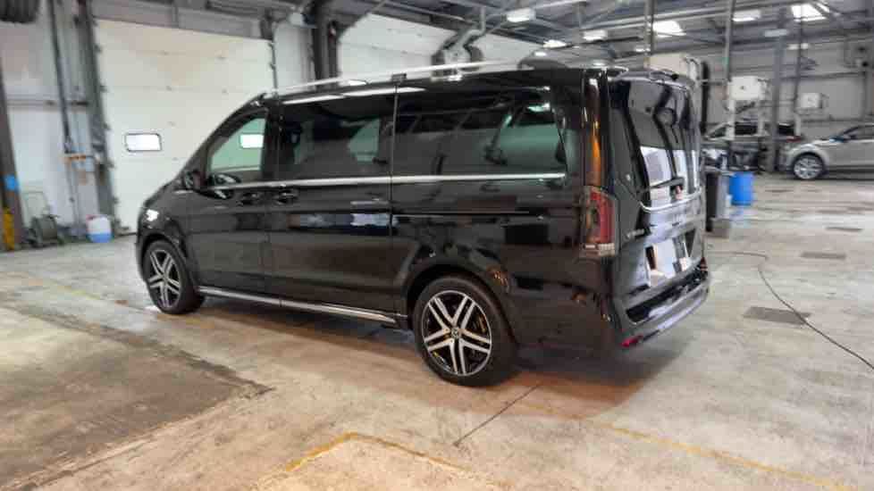More views of Mercedes-Benz V Class