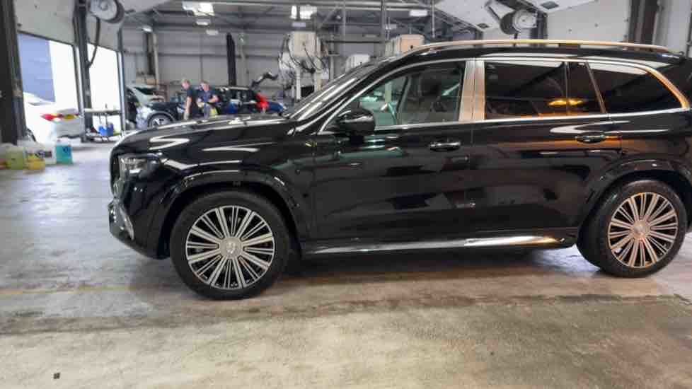 More views of Mercedes-Benz Maybach GLS