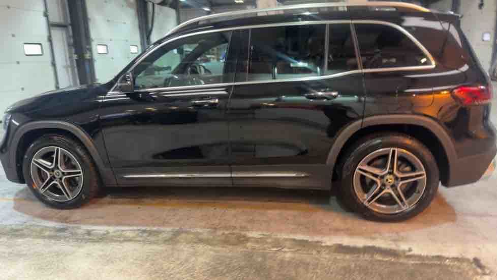 More views of Mercedes-Benz GLB