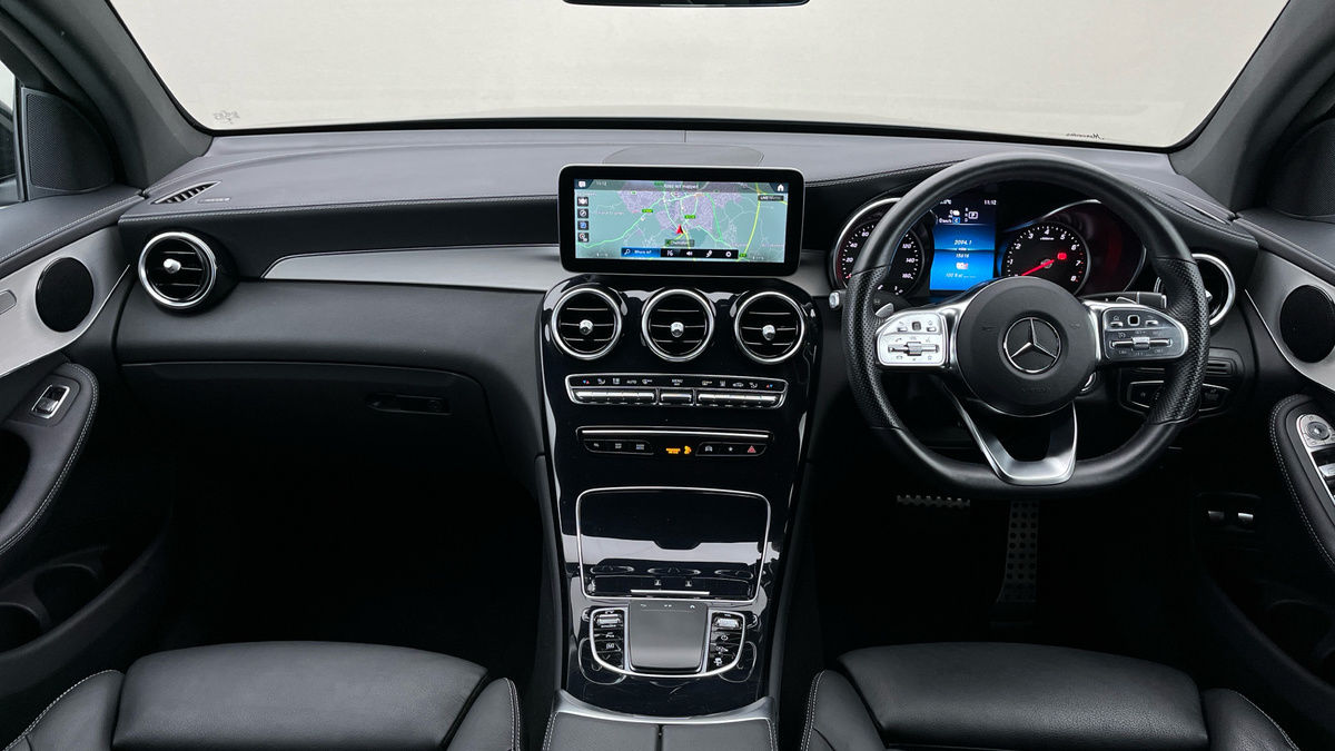 Mercedes-Benz GLC Image 24