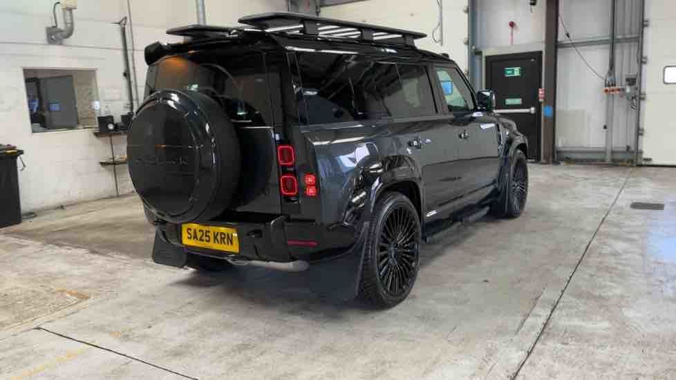 More views of Land Rover Defender 110