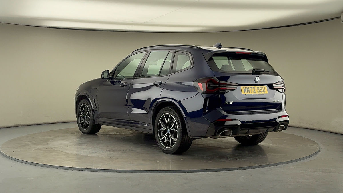 BMW X3 Image 2