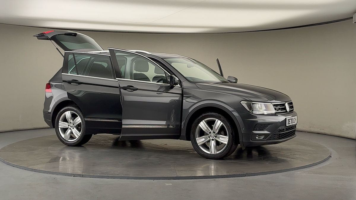 More views of Volkswagen Tiguan