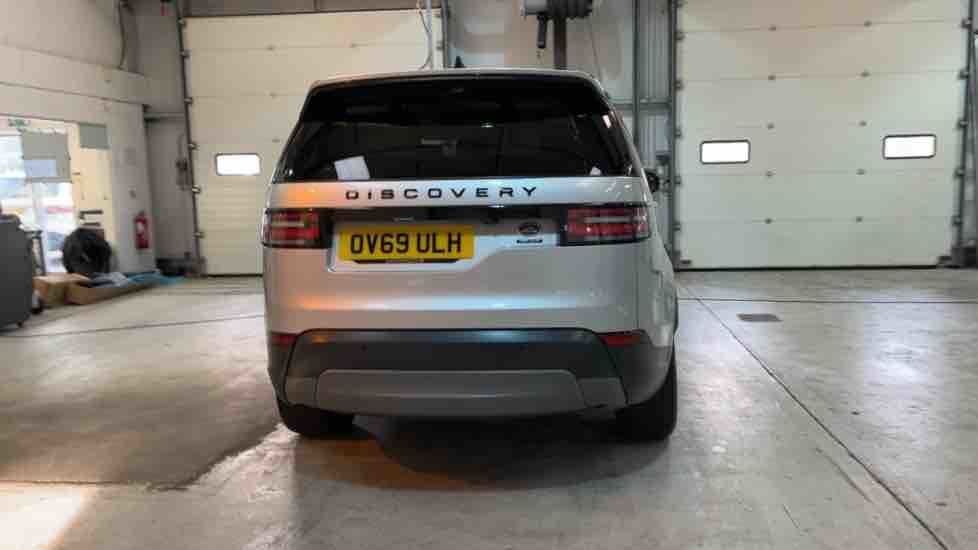 More views of Land Rover Discovery