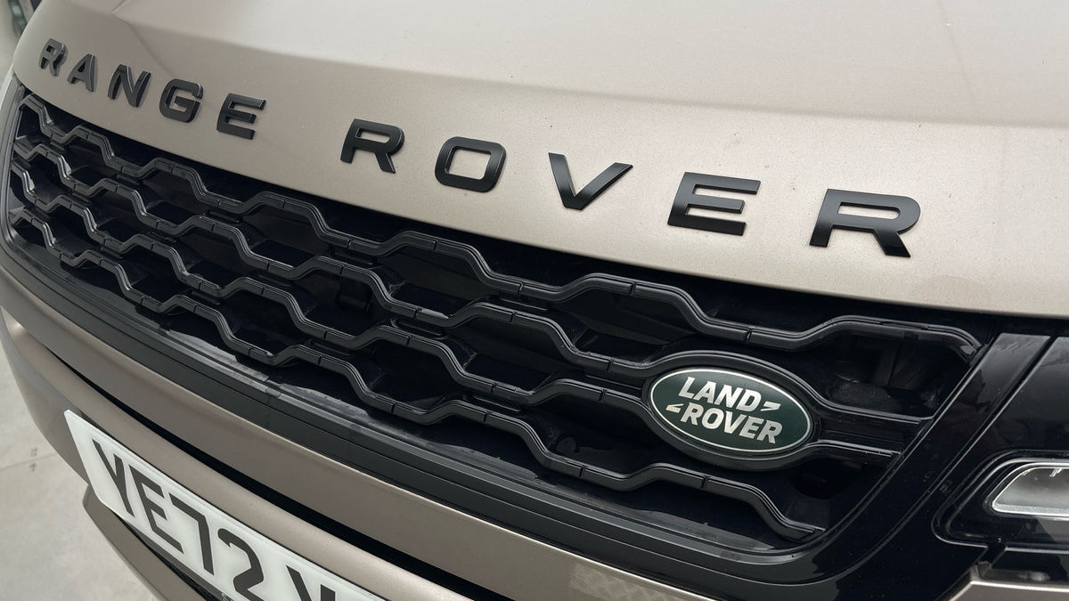 Land Rover Range Rover Evoque Image 24