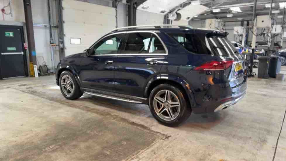 More views of Mercedes-Benz GLE