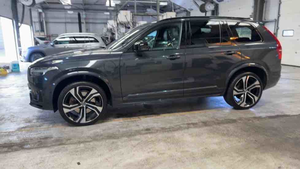 More views of Volvo XC90