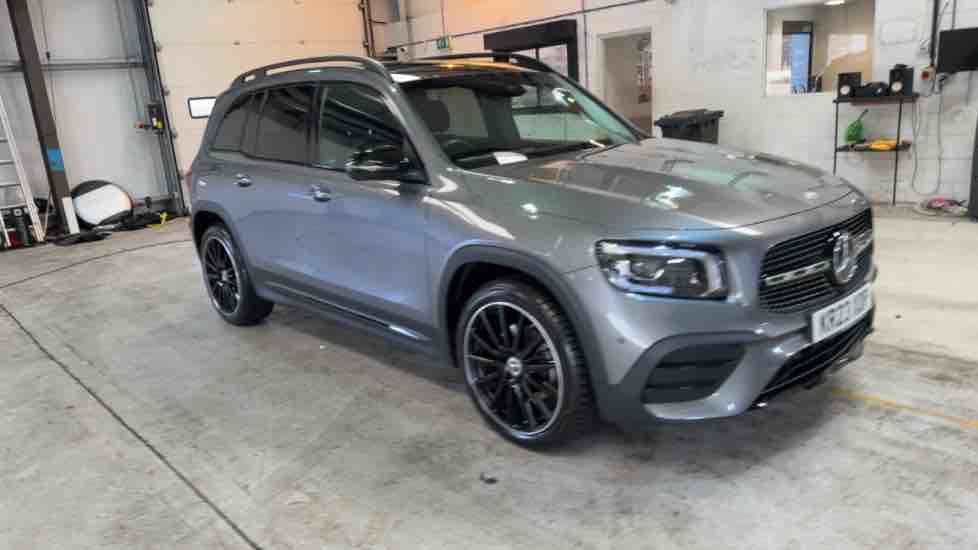 More views of Mercedes-Benz GLB