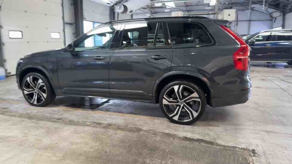 More views of Volvo XC90