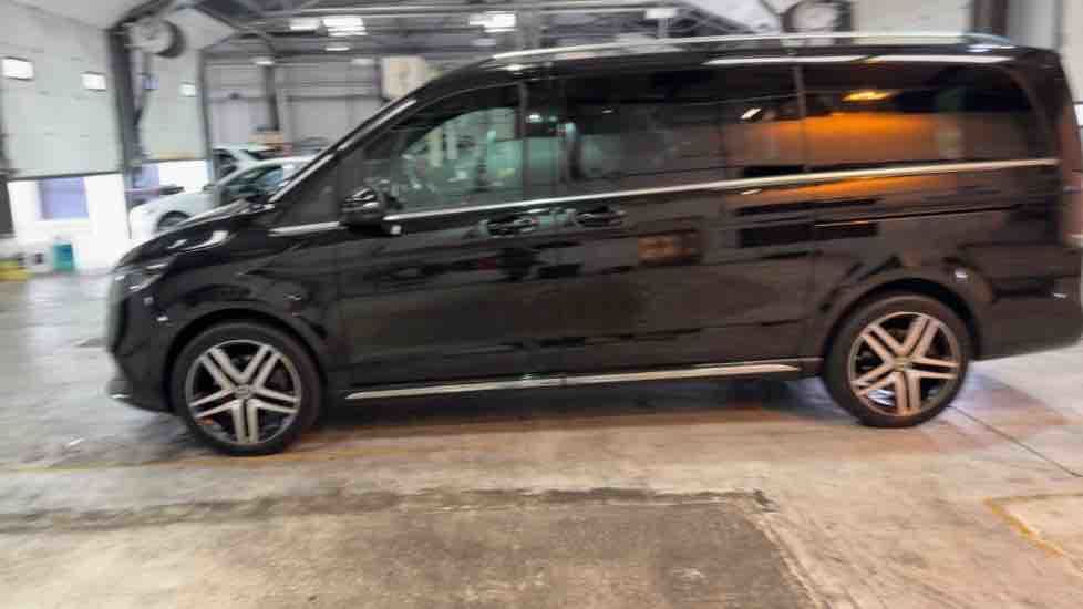More views of Mercedes-Benz V Class