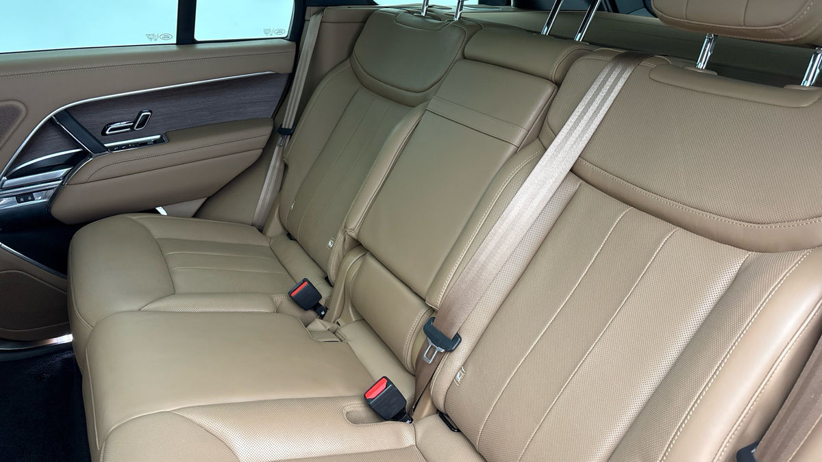 Land Rover Range Rover Image 8
