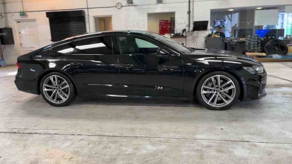 More views of Audi A7