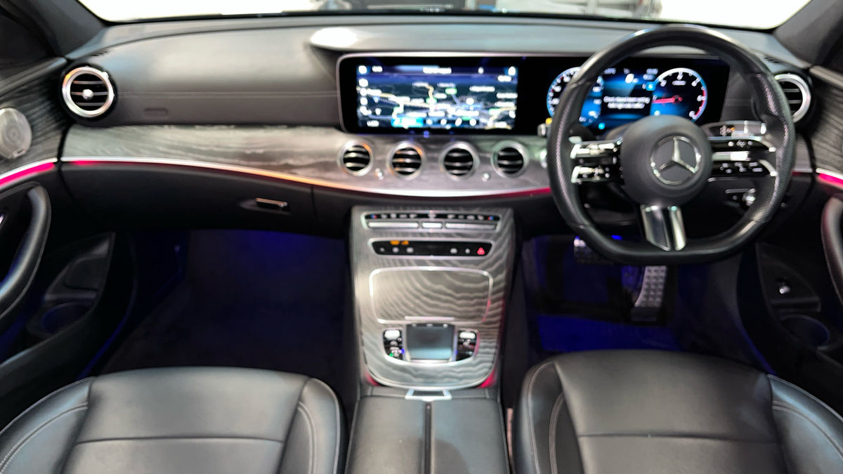 Mercedes-Benz E Class Image 12