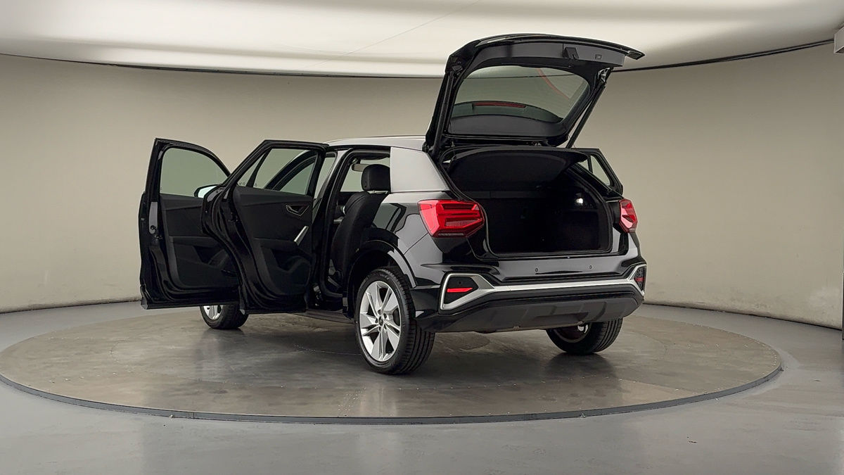 Audi Q2 Image 23