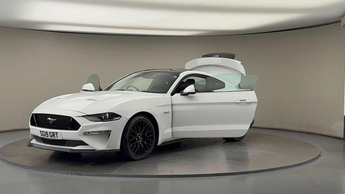 More views of Ford Mustang