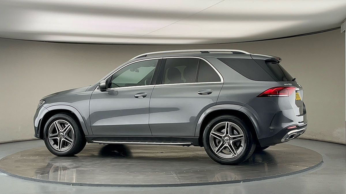 More views of Mercedes-Benz GLE