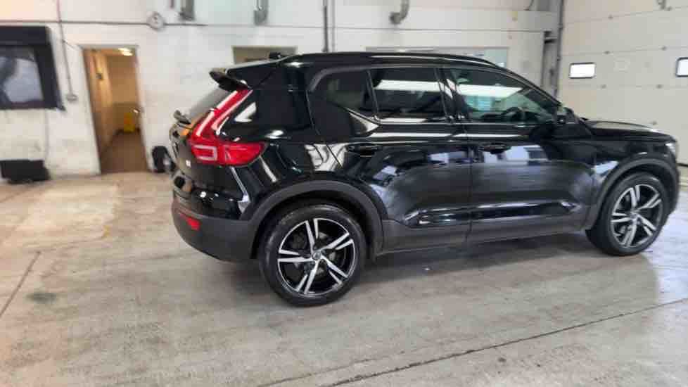More views of Volvo XC40