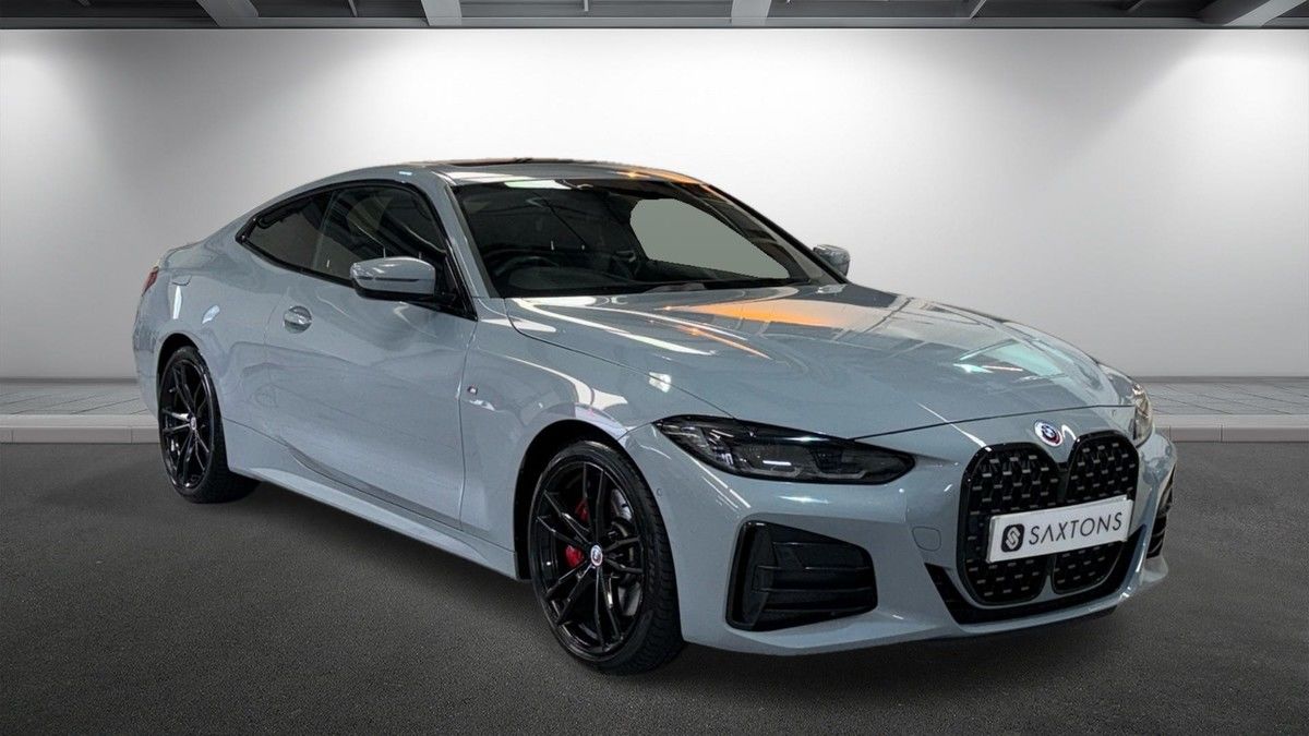 BMW 4 Series Sticky Header Image