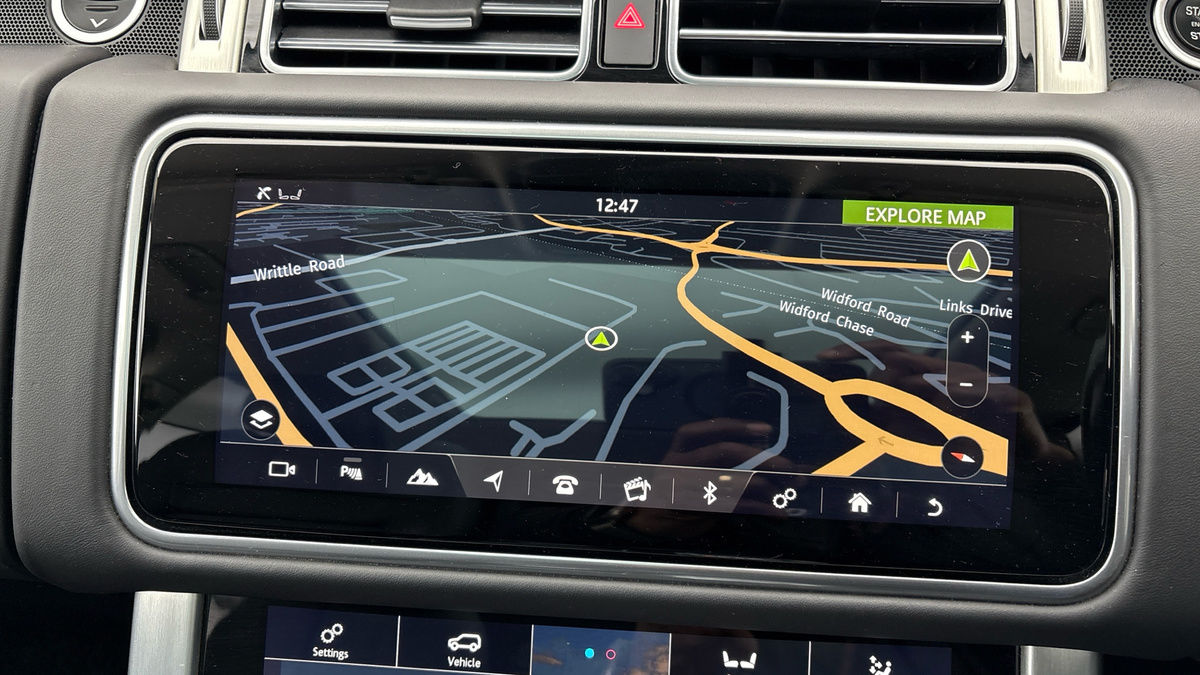 Land Rover Range Rover Image 17