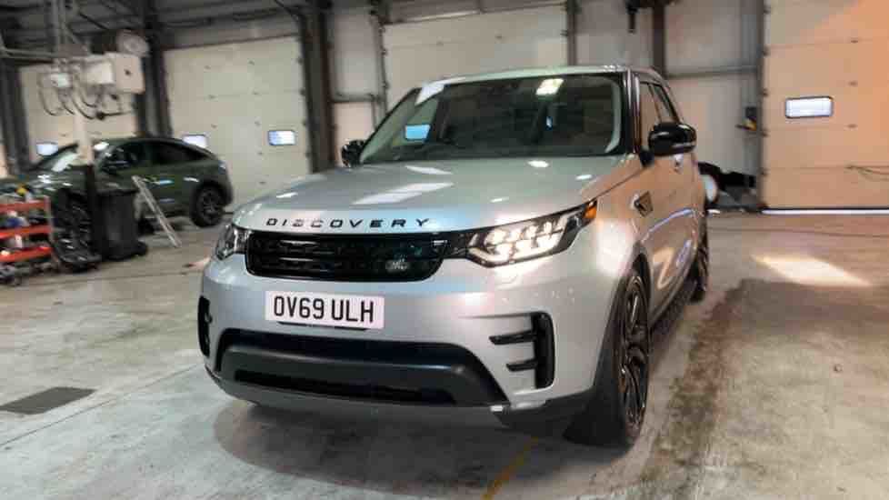More views of Land Rover Discovery
