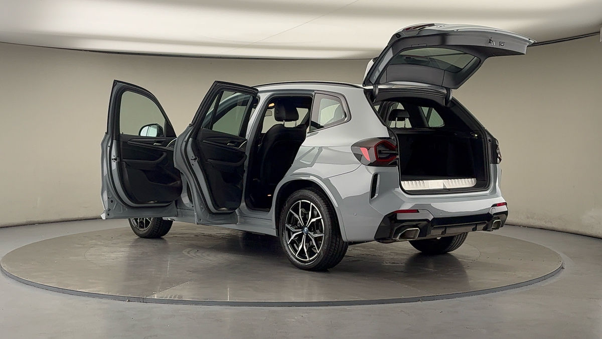 More views of BMW X3