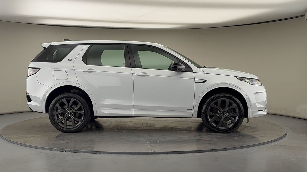Land Rover Discovery Sport Image 16